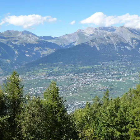Magrappe Mountain & Center
